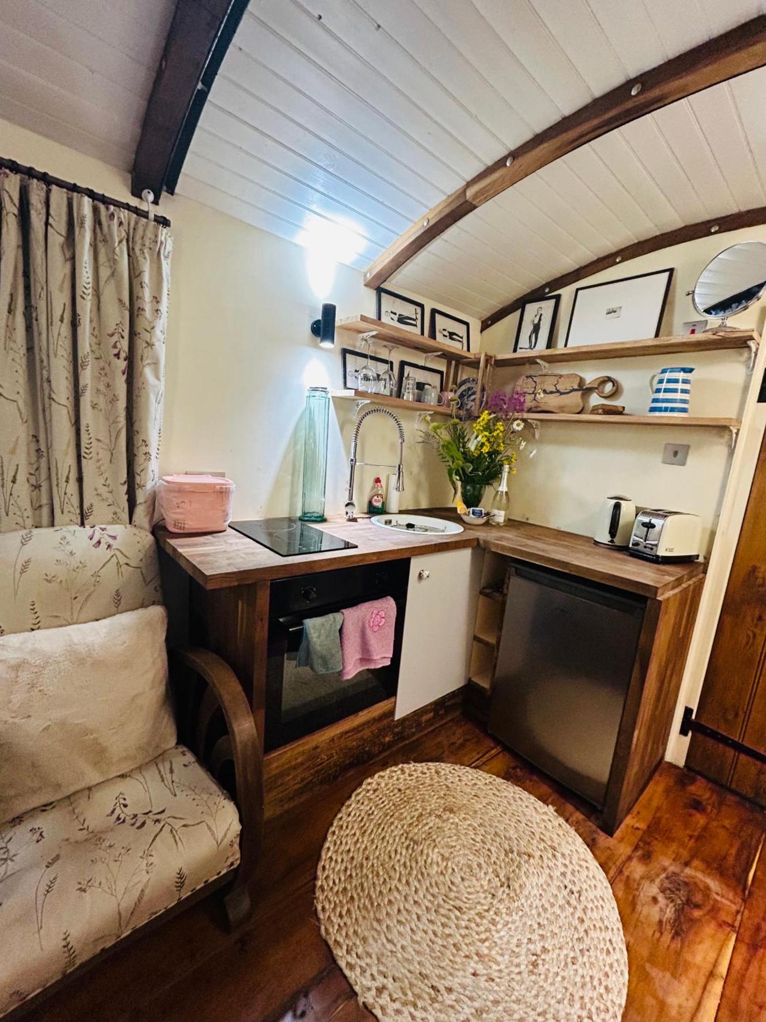 הוילה Glasbury The Railway Carriage - Blue מראה חיצוני תמונה