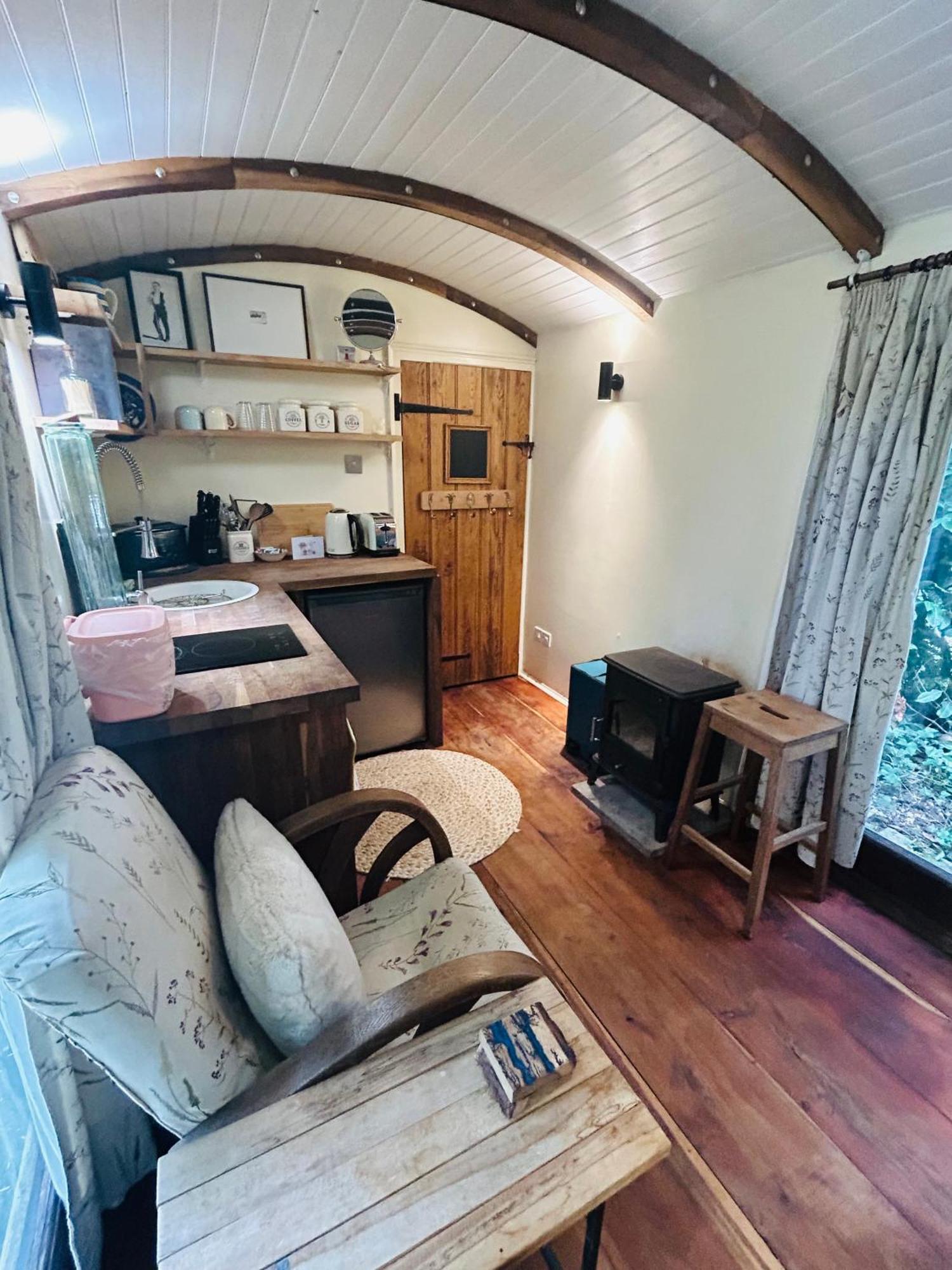הוילה Glasbury The Railway Carriage - Blue מראה חיצוני תמונה